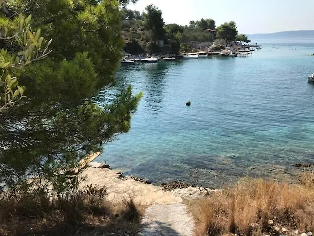 Holiday home Beach House Blue Lagoon Okrug Gornji